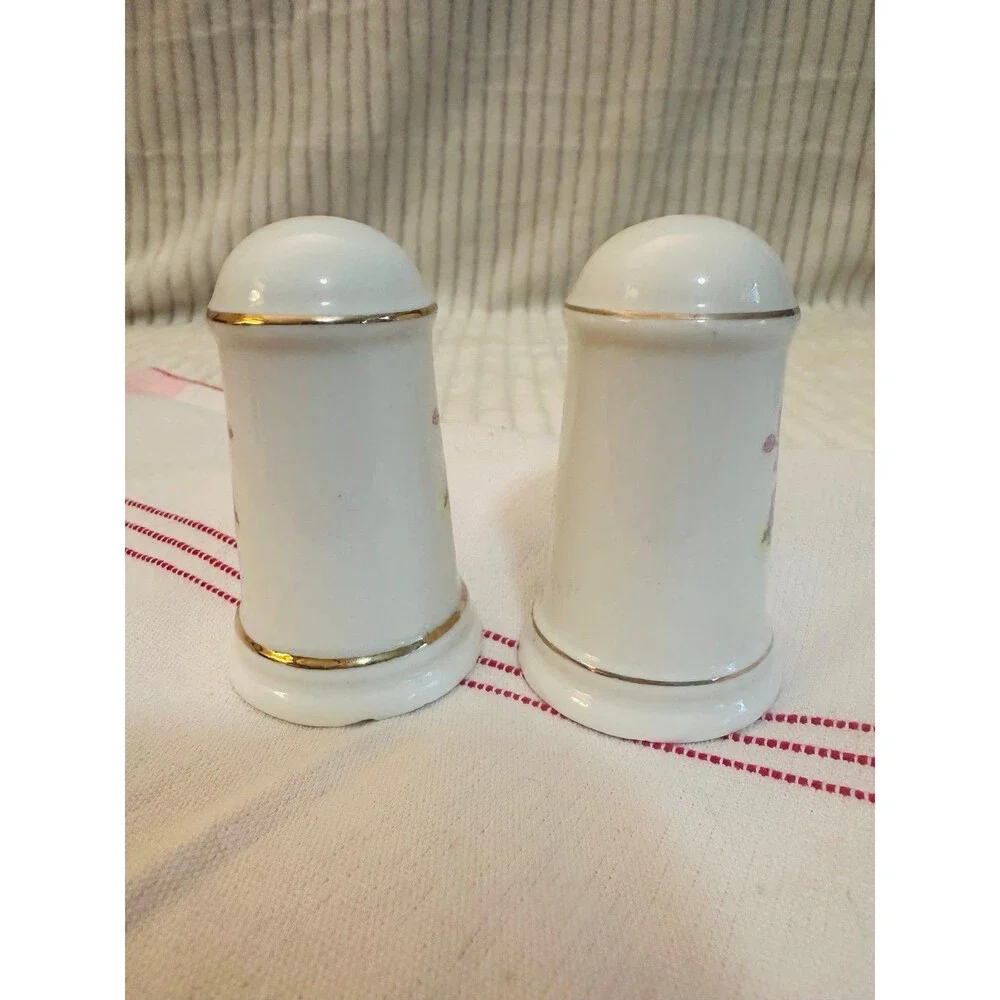 Mayberry The Andy Griffith Show Salt and Pepper Shaker Set